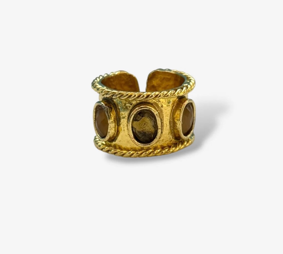 3 Stone Gold Ring